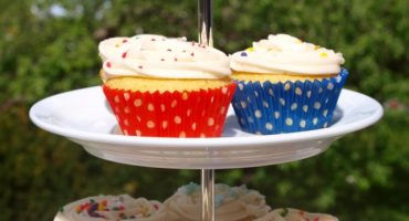 Image: Magnolia Bakerys Vanilla Cupcakes
