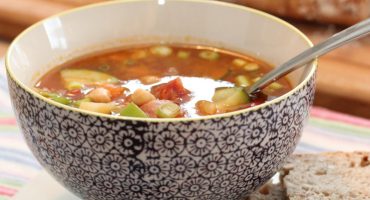 Image: Kjapp suppe med chorizo, squash og kikerter