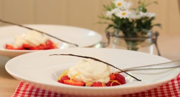 Image: Sitronmarinerte jordbær med mascarponekrem