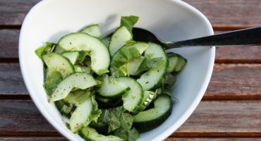 Image: Agurksalat med mynte og lime