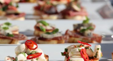 Image: 4 x crostini