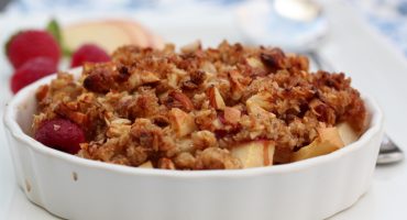 Image: Eplecrumble med bringebær