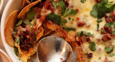 Image: Kjappe nachos med salsa og guacamole