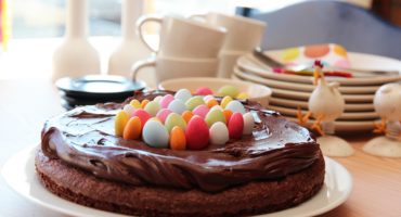 Image: Sjokoladekake med påskeegg