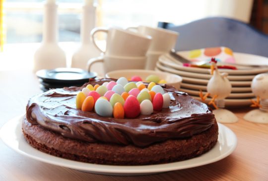 Image: Sjokoladekake med påskeegg