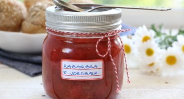 Image: RABARBRA- OG JORDBÆRMARMELADE