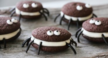 Image: SKUMLE EDDERKOPPKJEKS TIL HALLOWEEN