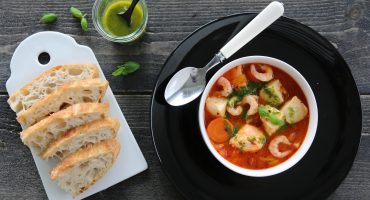 Image: RESTE-FISKESUPPE MED URTEOLJE