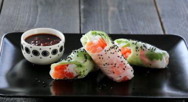 Image: SOMMERRULLER MED LAKS OG VERMICELLI