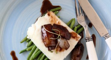 Image: TORSK MED BALSAMICOLØK OG SELLERIROTMOS