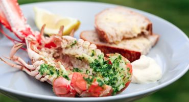 Image: GRILLET SJØKREPS MED URTESMØR