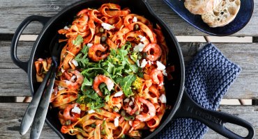 Image: PASTA MED TOMATSAUS, REKER & FETA