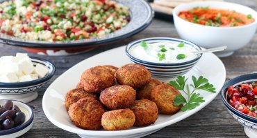 Image: FALAFLER MED URTEDRESSING