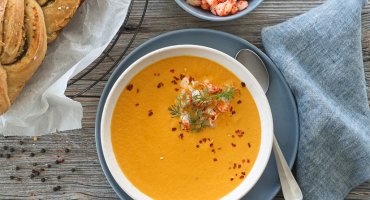 Image: KREMET SKALLDYRSUPPE MED KREPSEHALER