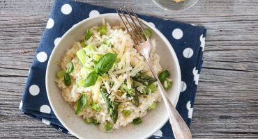 Image: RISOTTO MED ASPARGES OG SPINAT